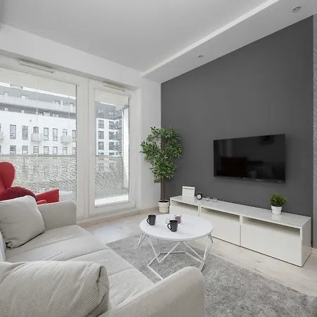 Apartman Modern With Balcony Close To The Botanical Garden By Renters *